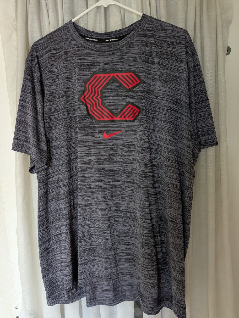 Cincinnati Reds Nike Dri Fit T-shirt